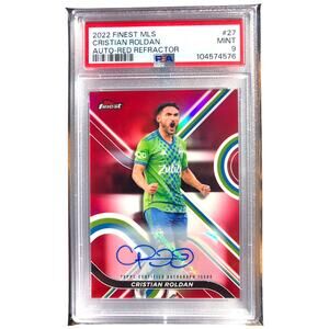 2022 Topps Finest MLS Autographs Red Refractor #27 Cristian Roldan /5 PSA 9 Mint